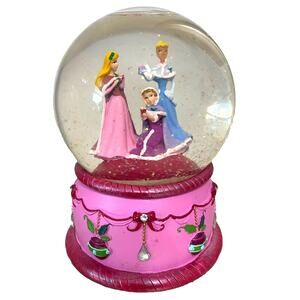 Disney Cinderella Musical Christmas Snow Globe – “We Wish You a Merry Christmas”